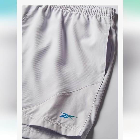 Reebok Reecycle Men's Light Gray Woven Shorts Medium M - Picture 3 of 13
